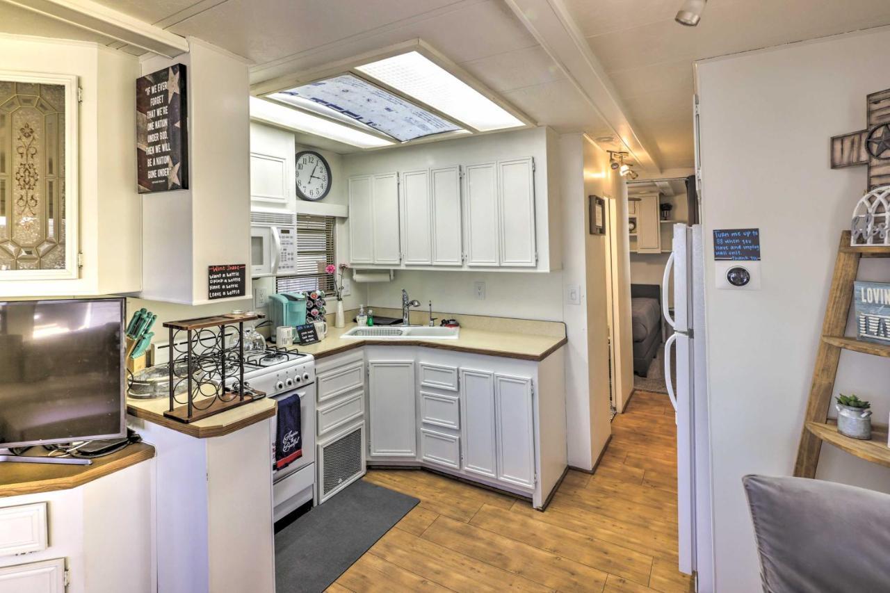 Cozy Lake Havasu City Home With Dock And Beach Access! Esterno foto